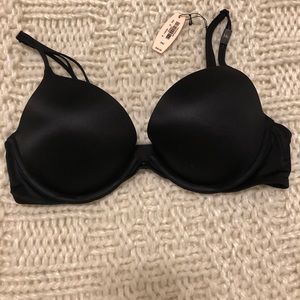 Victoria’s Secret Very Sexy Push Up Bra